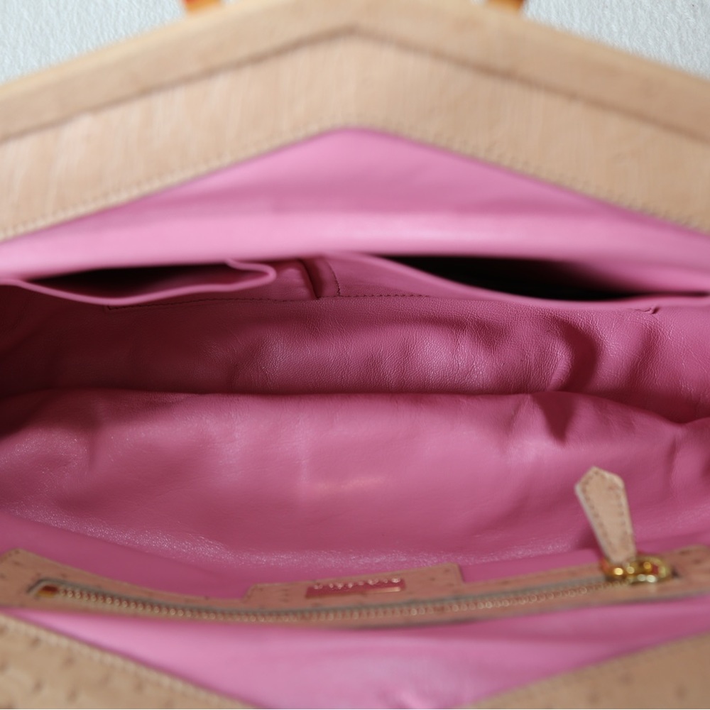 Rare! Authentic Analeena genuine Ostrich Clutch Made in Italy Rose Gold Like new - Picture 9 of 14